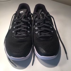 Black Nike Running Shoes size women’s 8